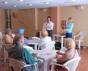 “Con este encuentro seguimos trabajando en nuestro afán de integrar a todas las comunidades de extranjeros en la vida local y las fiestas y costumbres de Benalmádena”, ha destacado la también edil de Festejos