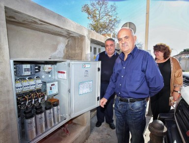 La instalación permite la reducción de la factura de electricidad y la optimización técnica de la instalación
