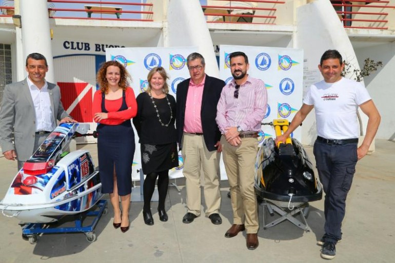 La edil de Playas, Encarnación Cortes, y el concejal de Deportes, Joaquín Villazón, invitan a vecinos y visitantes a presenciar un evento deportivo “espectacular” que por primera vez tiene lugar en Benalmádena.