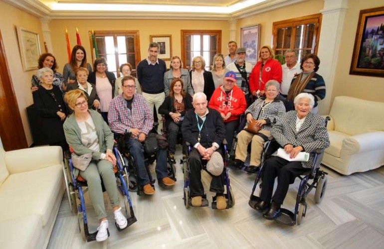 “Agradecemos la colaboración de voluntarios de Cruz Roja y entidades como AEHCOS”, ha recordado Alicia Laddaga