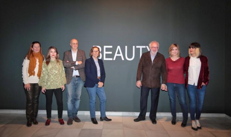 La muestra supone la colaboración entre el Museo de Arte de la Diputación en Antequera, el Ayuntamiento de Benalmádena y La Térmica