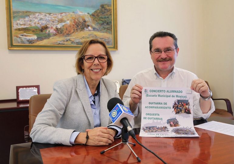 La concejala de Cultura destaca el “gran trabajo” que se realiza en el centro e invita a vecinos y visitantes a acudir al evento
