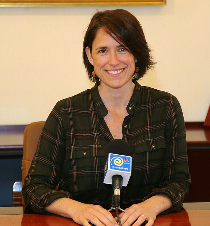 Ana Scherman, anima a los vecinos a presentar propuestas para el uso de los espacios