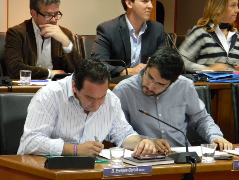 En ella se pueden encontrar adjuntada información sobre contratos menores a disposición de la Junta de Gobierno