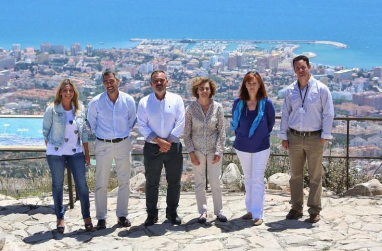 “Los residentes en el municipio, ya sean mayores o menores de edad, deben demostrar su empadronamiento”, ha subrayado Bernardo Jiménez