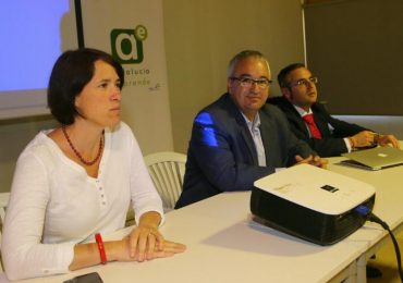 ``Hoy el Centro Innova sirve de escenario de una ponencia sobre el sector turístico y de salud ´´ destaca Ana Scherman