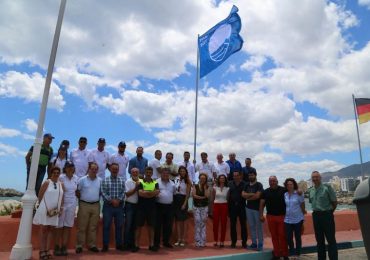 “Recuperar las Banderas Azules fue nuestro objetivo prioritario al llegar a la Concejalía de Playas, y trabajaremos para sumar nuevas en los próximos años”, explica Encarnación Cortes