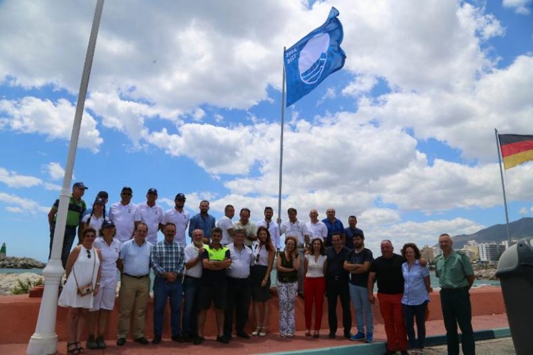 “Recuperar las Banderas Azules fue nuestro objetivo prioritario al llegar a la Concejalía de Playas, y trabajaremos para sumar nuevas en los próximos años”, explica Encarnación Cortes