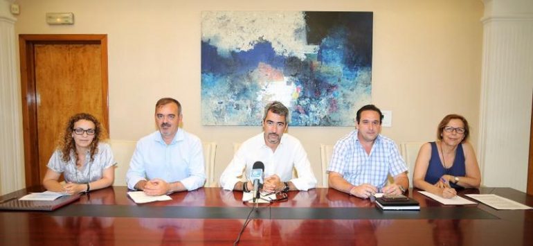 El Víctor Navas, ha destacado la drástica reducción de la deuda en este primer año de gestión