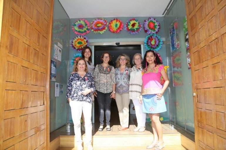 La muestra, integrada por 19 trajes, se inaugura hoy y estará abierta hasta el 3 de julio