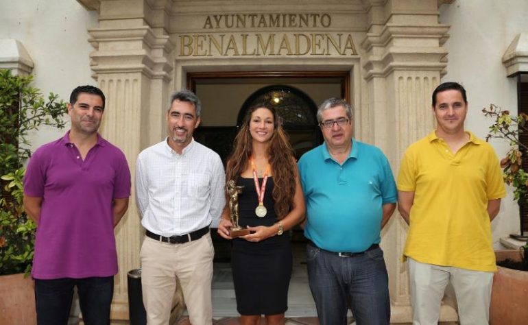 “El éxito de Asun Batista sitúa a Benalmádena en la esfera del deporte de élite a nivel mundial”, ha destacado el alcalde Víctor Navas