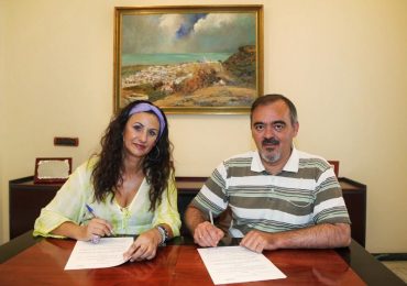 “Desde Innoben estamos ultimando la instalación de las primeras marquesinas de propiedad municipal”, ha recordado Bernardo Jiménez