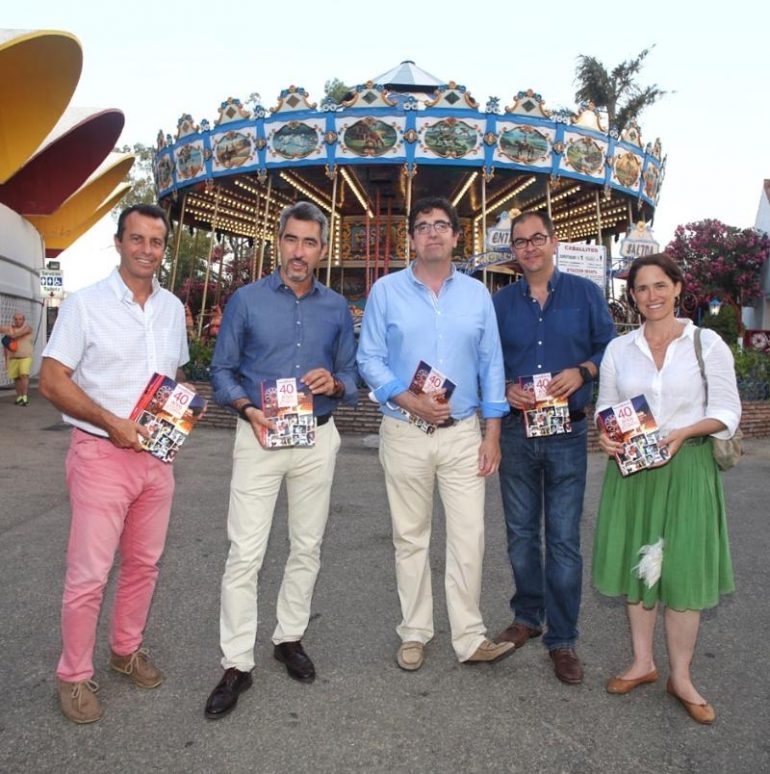 El alcalde Víctor Navas ha puesto en valor la apuesta por el empleo joven del parque de atracciones, que crea hasta 200 puestos de trabajo en temporada alta