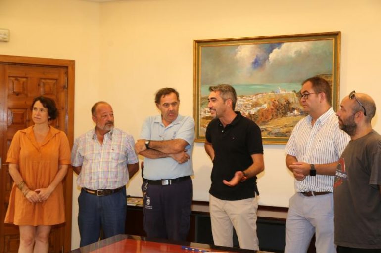 “Queremos dotar de material nuevo a los voluntarios, y ya hemos logrado nuevos cursos con los que se formarán en materias como la prevención de incendios o patrón de embarcaciones”