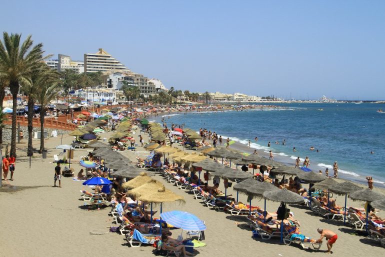 El segmento del turismo nacional experimenta un fuerte ascenso y la media de ocupación hotelera se sitúa por encima del 81%, la segunda más elevada de Andalucía sólo por detrás de Torremolinos