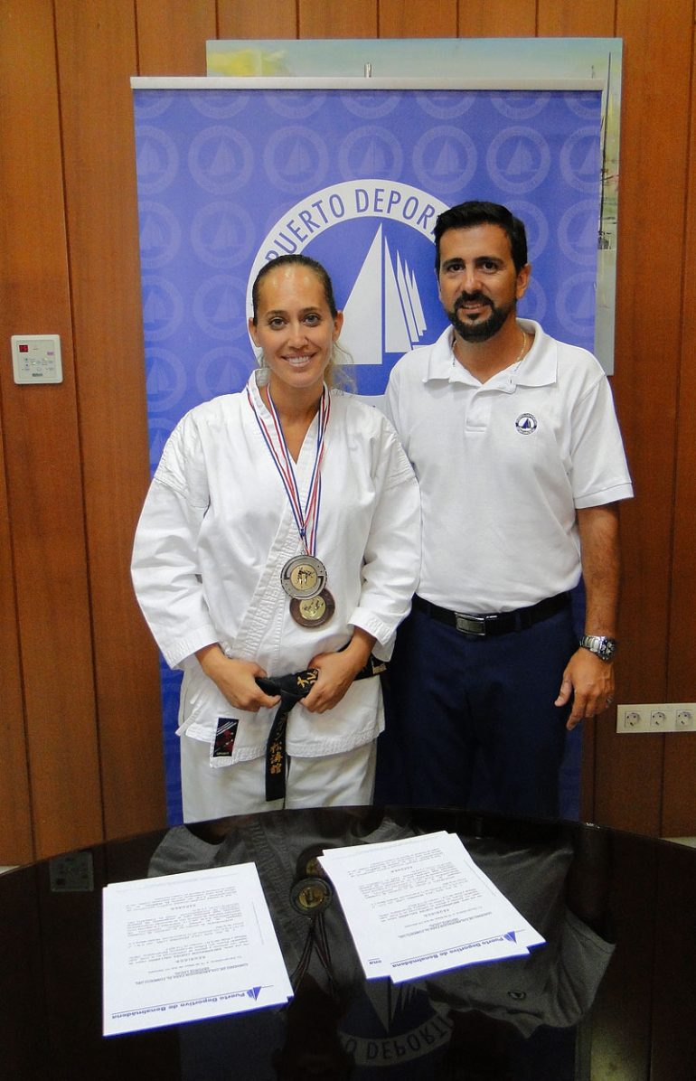 La deportista se muestra ilusionada con el reto que supone participar en esta competición al máximo nivel, y agradece al puerto “su apoyo a los deportistas de élite locales”