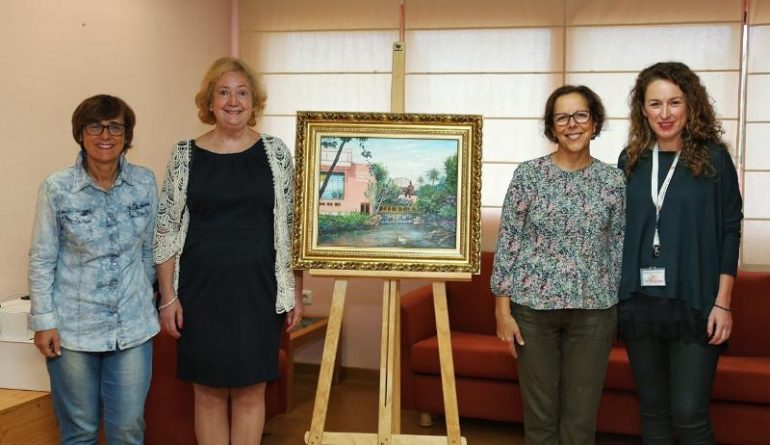 El cuadro retrata la biblioteca desde una de sus vistas más emblemáticas