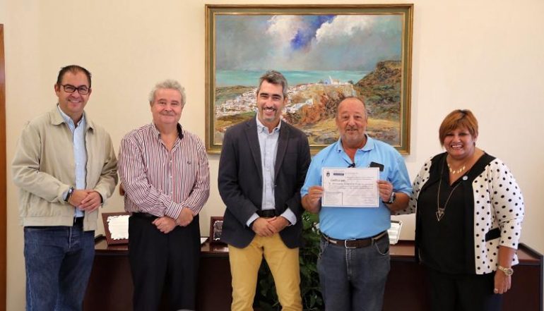 “Agradecemos la valiosa aportación de las personas que han impartido los cursos”, destaca el alcalde Víctor Navas