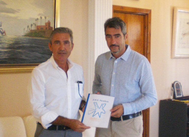 En la reunión le comunicó que la junta directiva ha decidido trasladar a Benalmádena su sede y actividades