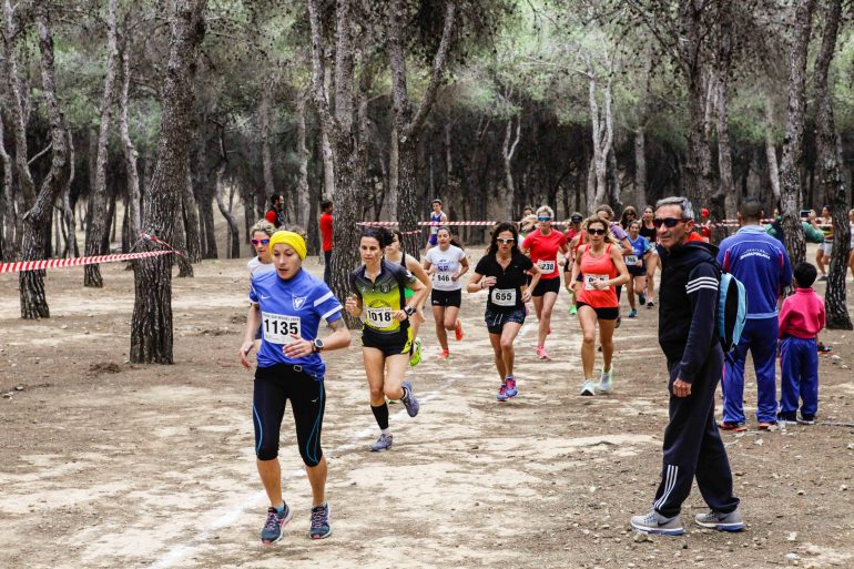 La prueba, disputada en los pinares, aglutinó a más de 700 atletas desde la categoría de pre benjamín hasta veteranos