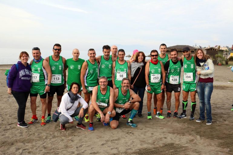 Los deportistas del club han conseguido entrar en el pódium de la VII Media Maratón del Rincón de la Victoria y del Cross de Álora