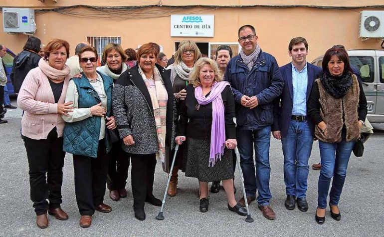 “Afesol realiza una magnífica labor durante todo el año”, ha valorado la concejala de Sanidad