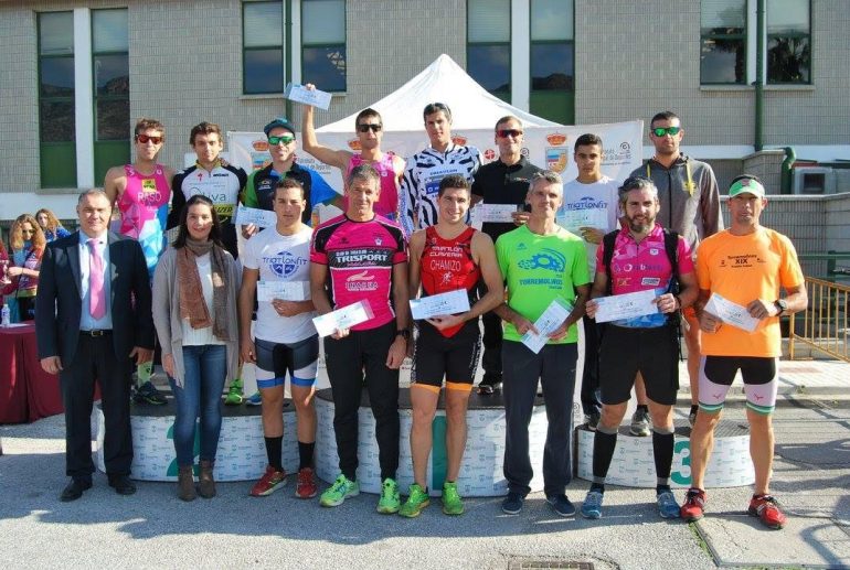La prueba disputada el domingo contó con la participación de 363 triatletas de toda España