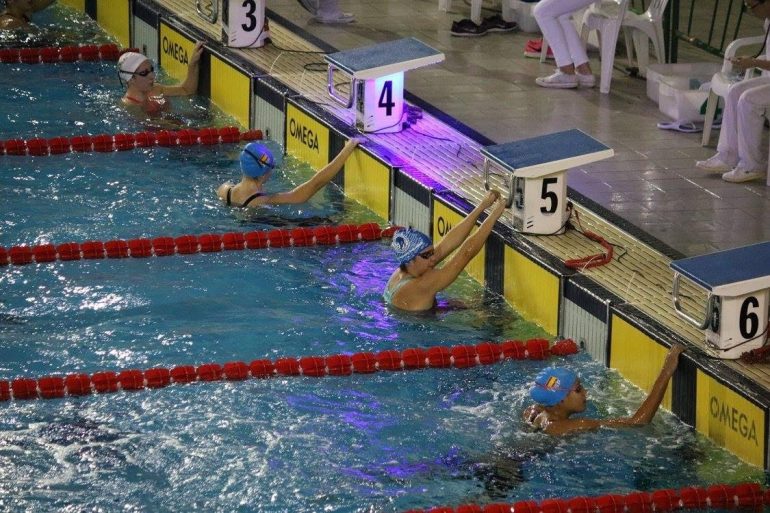 La victoria se ha producido en las pruebas de 200 y 100 mariposa