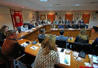 El objetivo de la moción es resarcir a Benalmádena por las subvenciones perdidas y devueltas de Diputación en la legislatura anterior