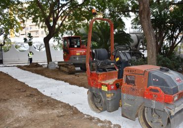 El proyecto contempla la colocación de juegos adaptados a niños con discapacidad