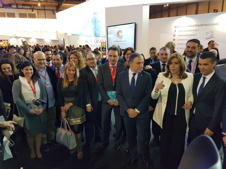 El alcalde, José Ortiz, encabeza la representación institucional que afronta una intensa agenda de contactos