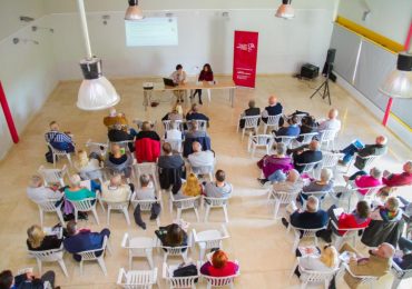 El Colegio de Gestores Administrativos de Málaga celebró una jornada informativa dirigida a ciudadanos extranjeros