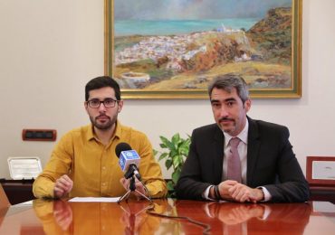 “En 2018, la gestión de este Ayuntamiento por fin entrará en el siglo XXI”, ha anunciado el alcalde de Benalmádena, Víctor Navas