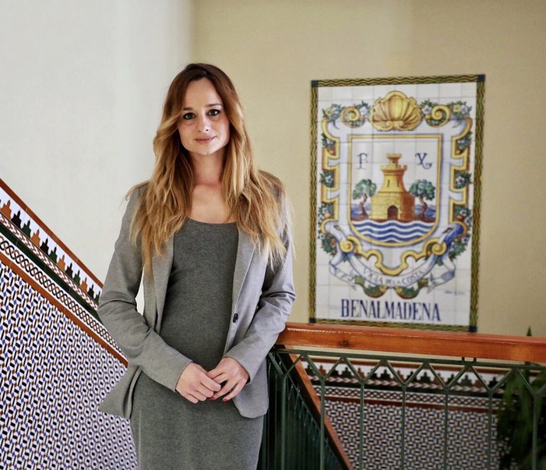 “Dentro de esta oferta hemos incluido tres puestos de bomberos, un trabajador social y un técnico de administración general”, ha detallado la concejala de Empleo