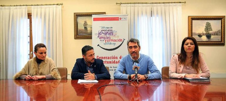 “La creación de empleo es la principal prioridad de este equipo de gobierno”, ha destacado el alcalde de Benalmádena, Víctor Navas