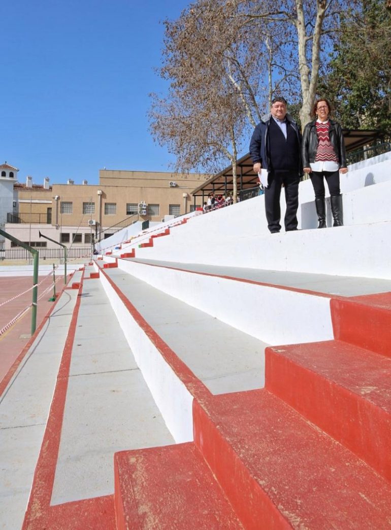 “Hemos realizado trabajos de pintura interior y pavimentación”, ha destacado el concejal de Urbanismo, Vías y Obras, Oscar Ramundo