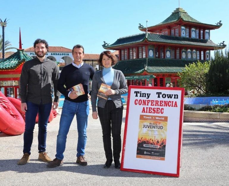 “Desde Benalmádena apostamos por el apoyo específico a la juventud de toda la provincia”, ha destacado la concejala de Juventud, Ana Scherman