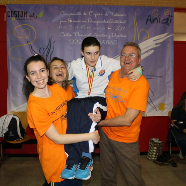Medalla de oro en 50 metros mariposa en el Campeonato de España de Natación para Discapacitados Intelectuales celebrado en Dos Hermanas