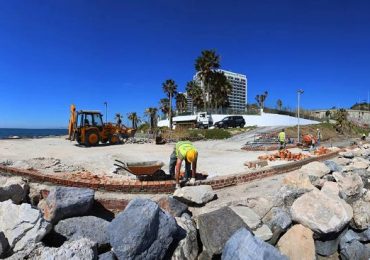 El alcalde de Benalmádena, Víctor Navas, ha anunciado que se estima finalizar los trabajos “antes del inicio del verano”