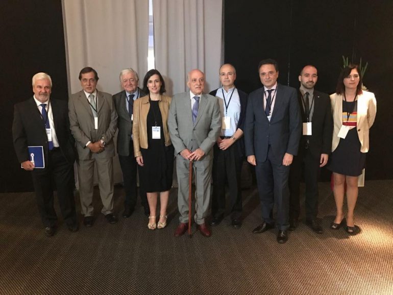 El alcalde acude como ponente invitado a un seminario en Buenos Aires que analiza la viabilidad de los centros comerciales abiertos a la que han asistido más de 1.900 inscritos