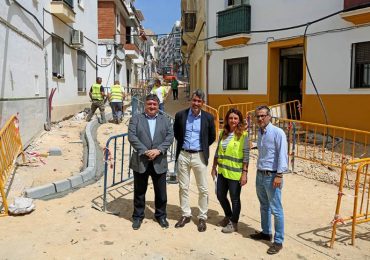 “La peatonalización supone un elemento clave en el proceso de conversión de Benalmádena en una ciudad moderna y abierta al visitante”, ha valorado el alcalde de Benalmádena, Víctor Navas