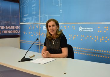 En total se actuará en once espacios de la ciudad y en todos ellos se va a sustituir el actual suelo de caucho por uno nuevo de pavimento continuo