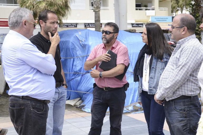 Técnicos de Demarcación de Costas han visitado hoy la zona afectada para realizar un informe de daños con el objetivo valorar las posibles actuaciones