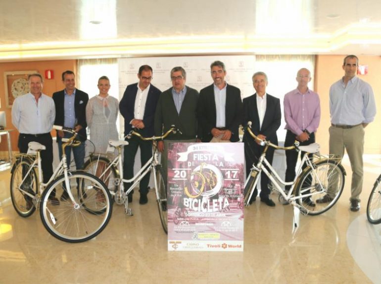 “Es una fiesta del deporte y la salud sin ánimo competitivo, con la que se vuelve a demostrar la apuesta de Benalmádena por el turismo deportivo”, ha valorado el alcalde de Benalmádena, Víctor Navas
