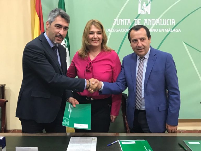 Los objetivos del programa de Tratamiento Familiar son mitigar los factores de riesgo para evitar la separación de los menores del seno familiar