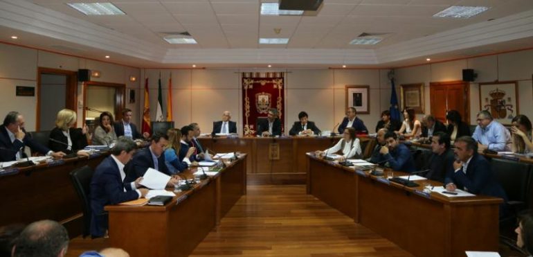 “El sentido de la moción es tratar de eliminar las restricciones del superávit que hasta la fecha existen”, ha explicado el concejal Manuel Arroyo