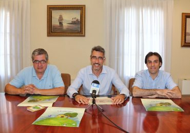 “Este acto supone el colofón de los talleres que hemos ido organizando en las semanas anteriores sobre reciclaje y cultivo ecológico”, ha recordado Villazón