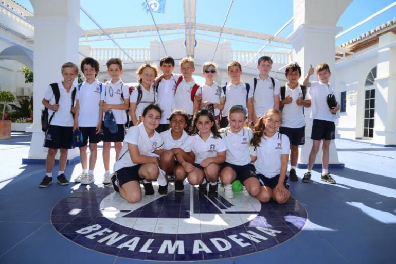 Los niños han sido invitados a pasar el día en las instalaciones portuarias al resultar ganadora del Concurso “Christma del Puerto”