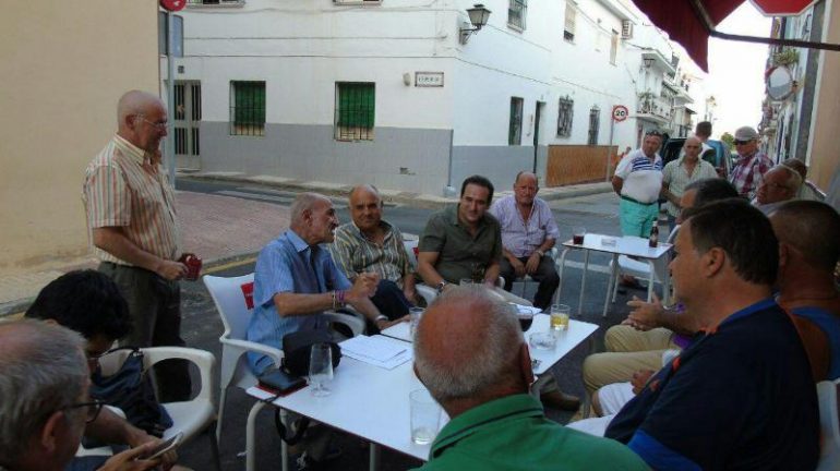Esta iniciativa nace con el objeto de la defensa de los intereses generales de los vecinos del barrio fomentando las medidas participativas más adecuadas