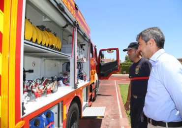Con la adquisición de un vehículo autobomba urbano ligero